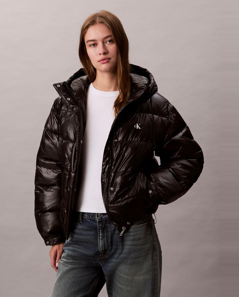 Casaco Puffer com Acabamento Brilhante Preto-1
