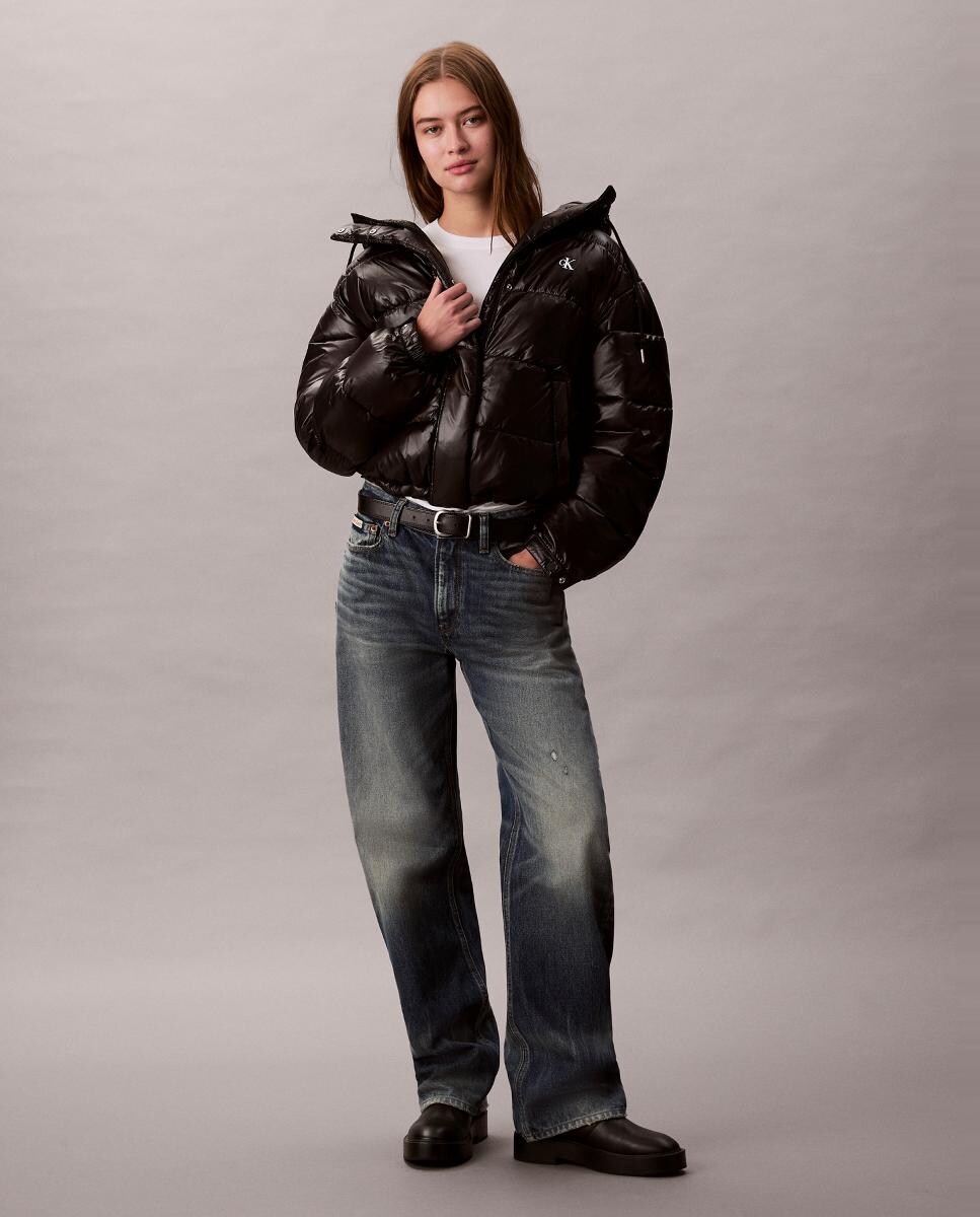 Casaco Puffer com Acabamento Brilhante Preto-2