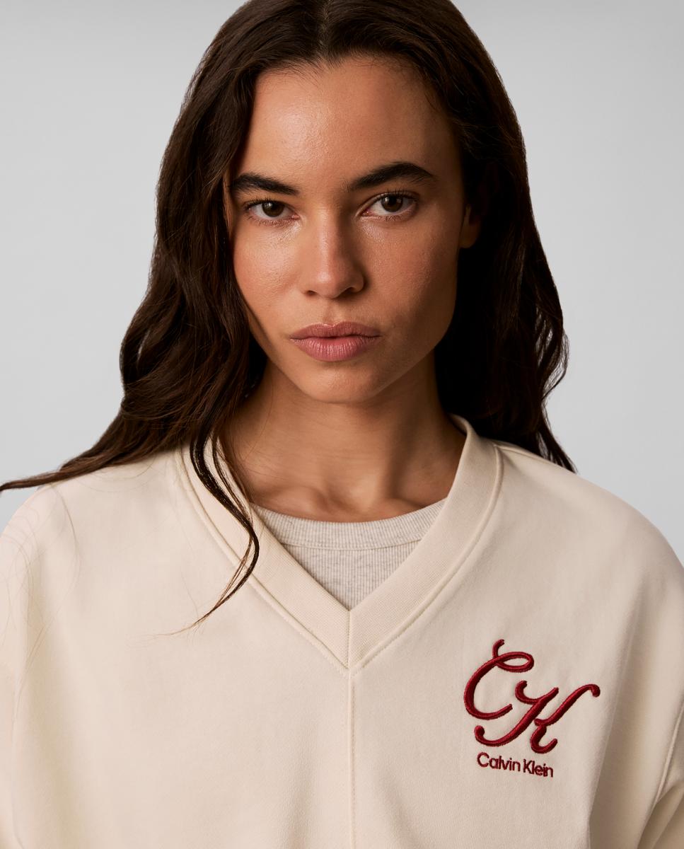 Sweatshirt com Decote em Bico Creme-4