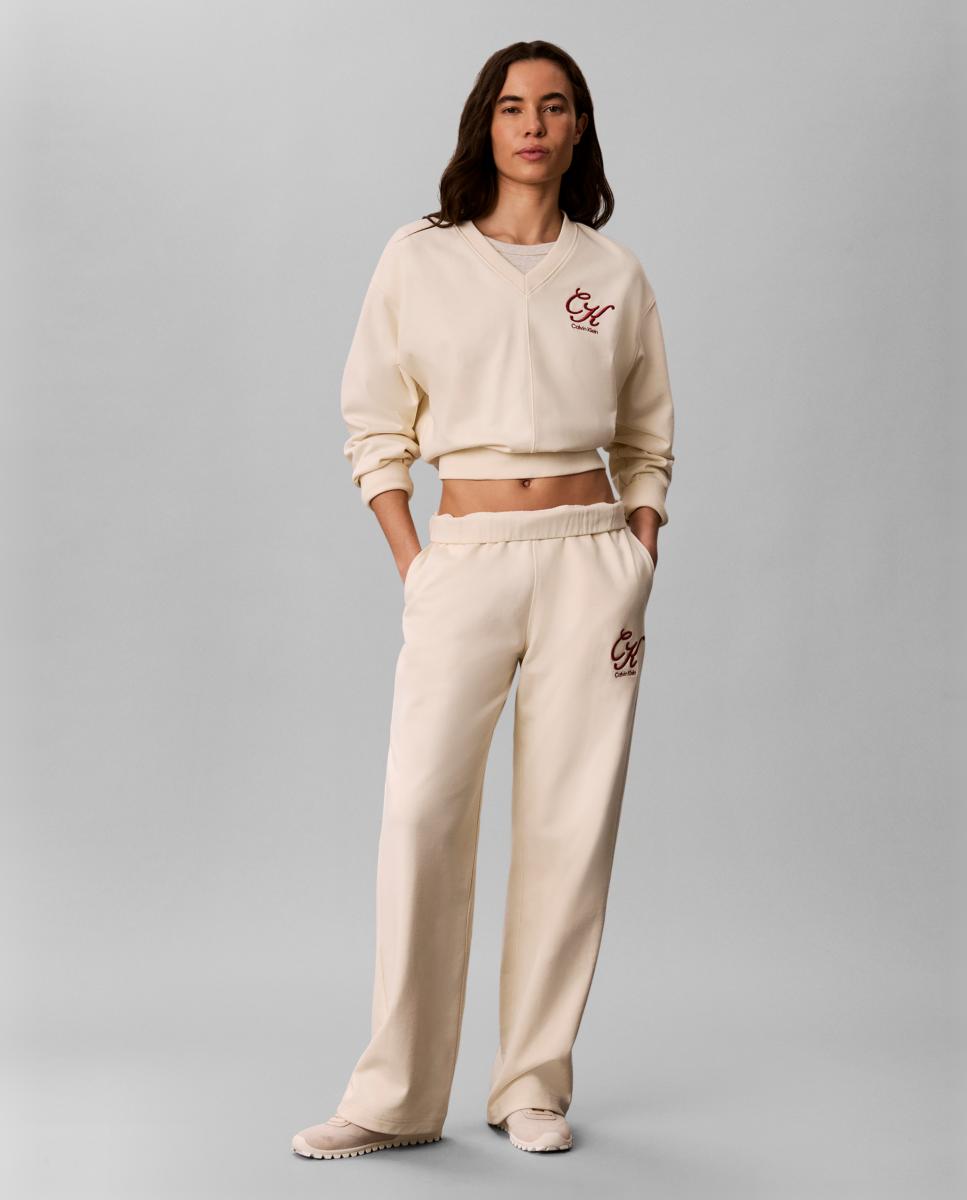 Sweatshirt com Decote em Bico Creme-6