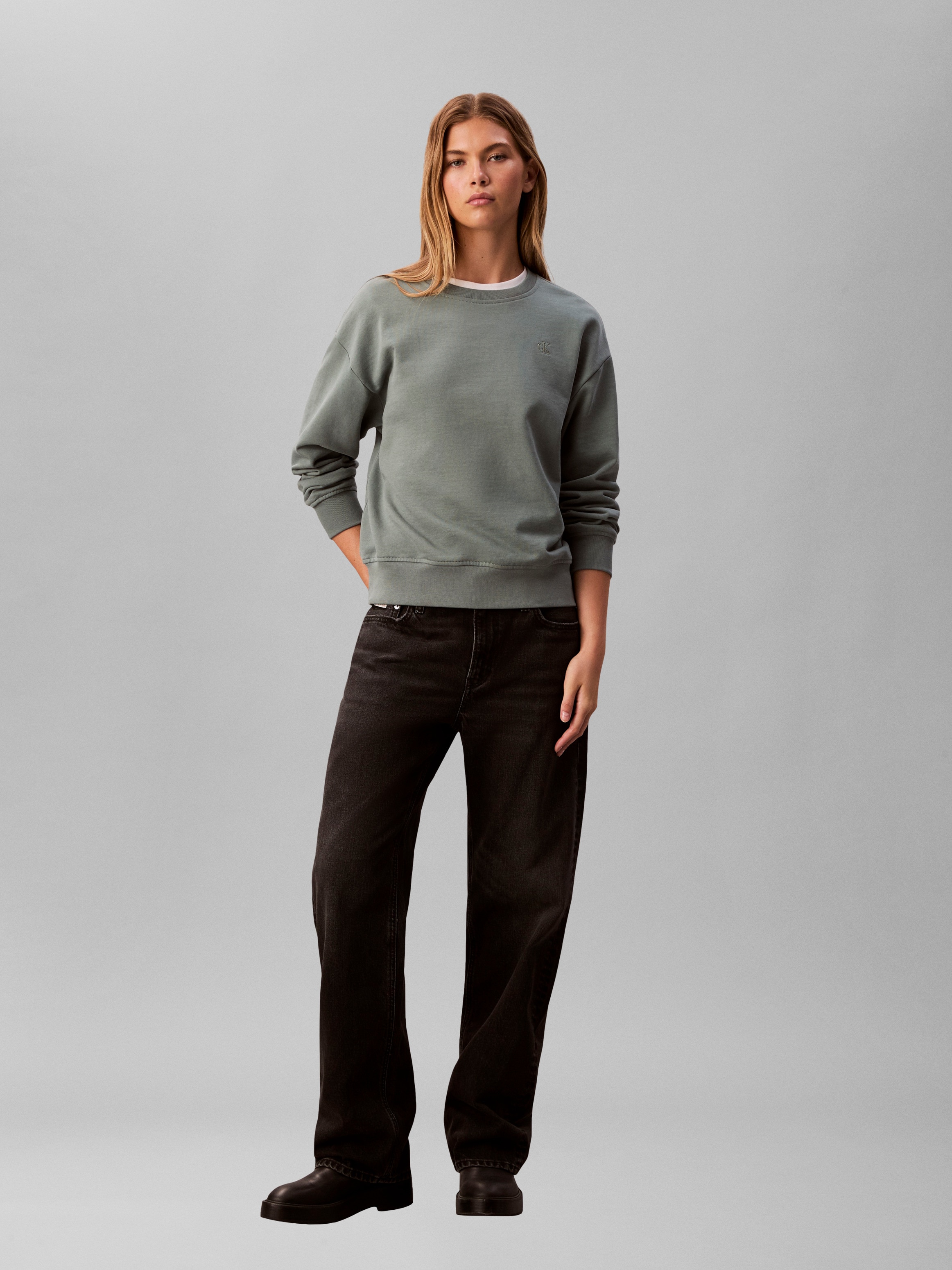 Sweatshirt com Logótipo Bordado Verde Água-6