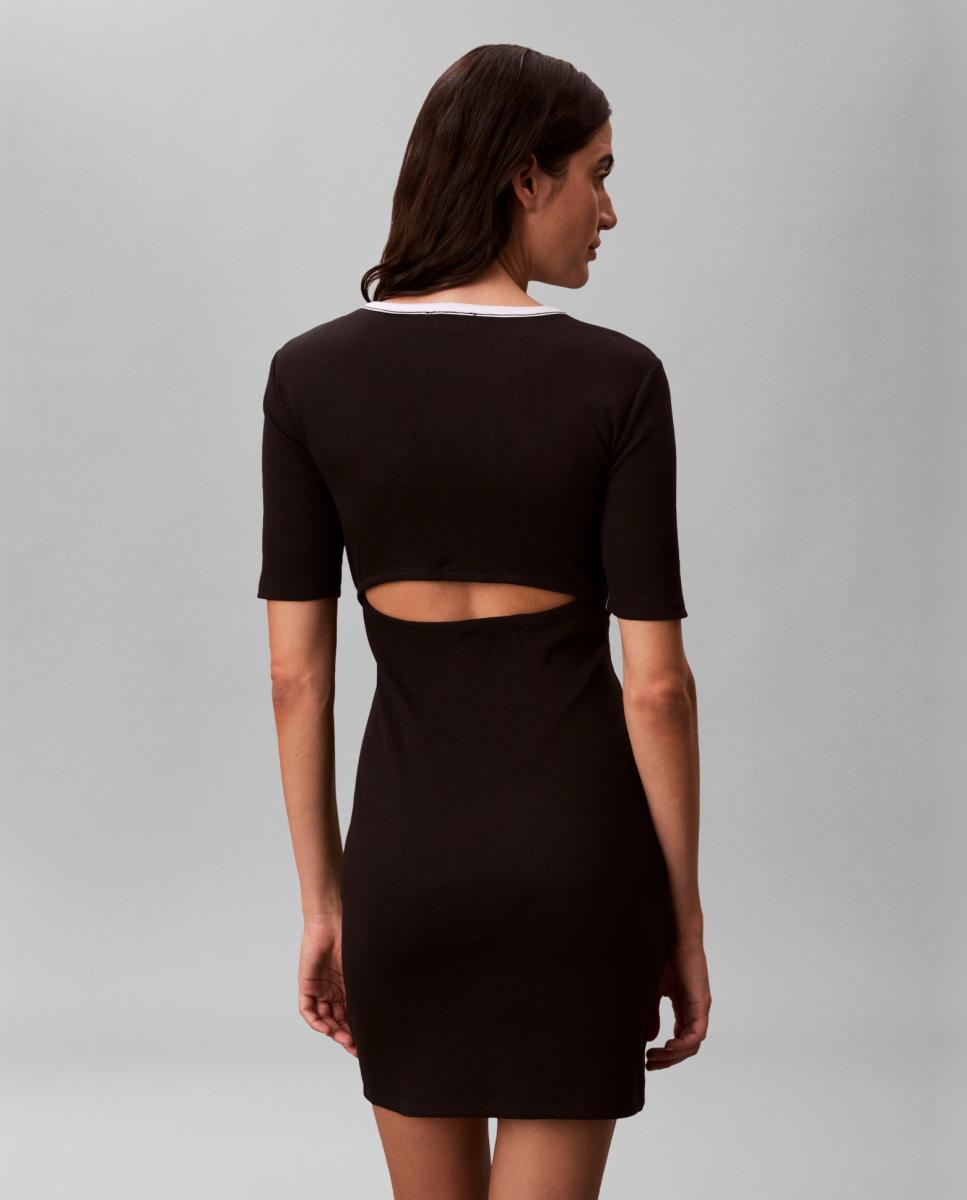 Vestido Curto Cutout Preto-3