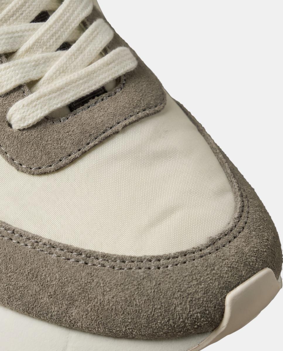 Sapatilhas Estilo Runner com Logótipo Creme-5