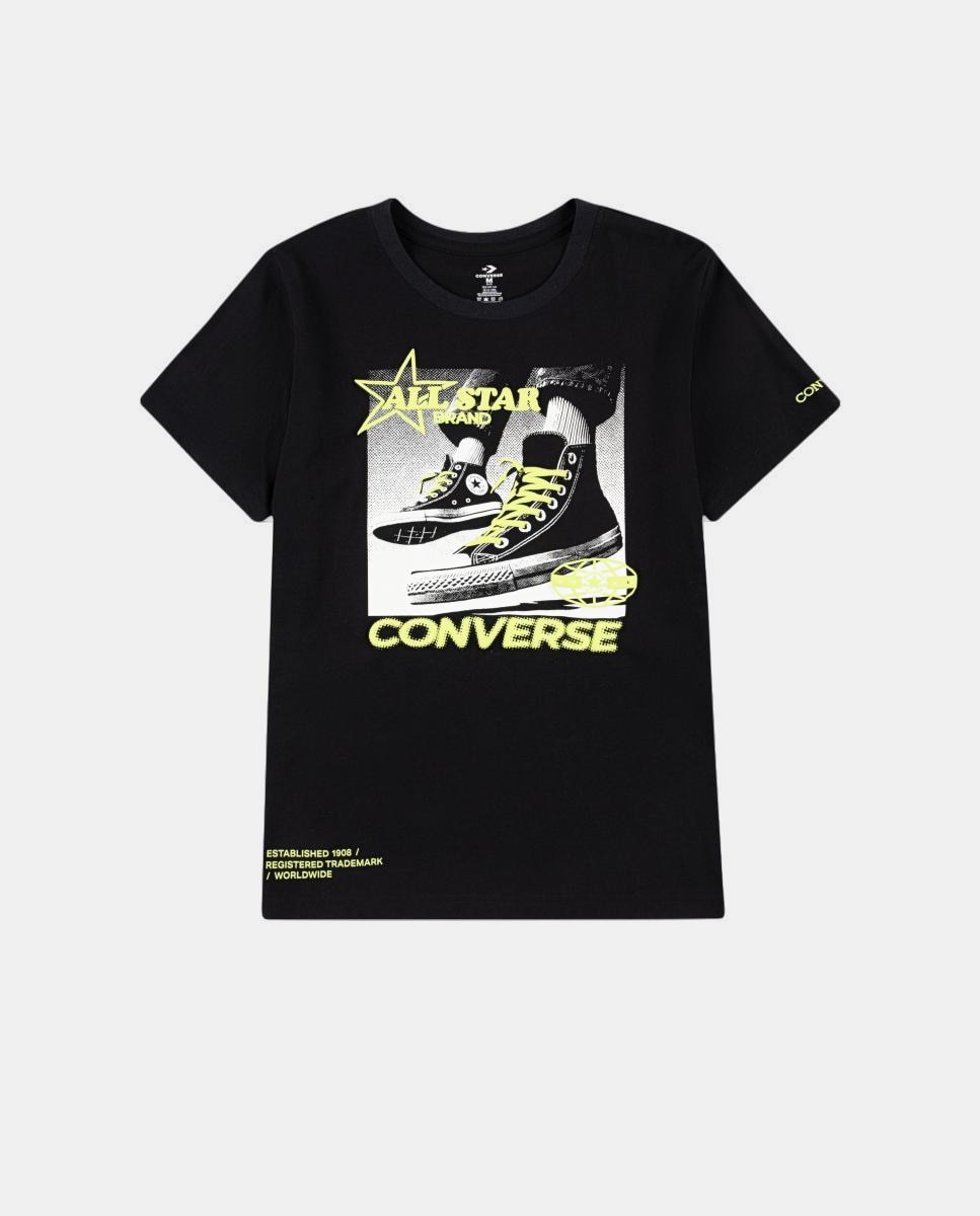 Imagem 0 de T-shirt com Foto de Sapatilhas