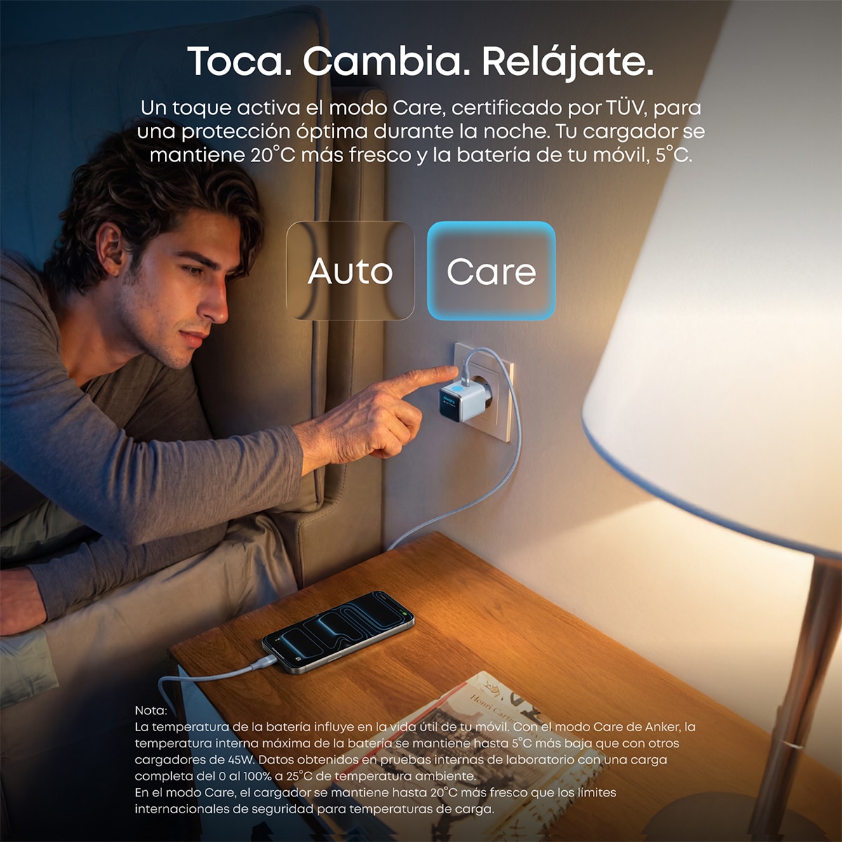 Imagen 4 de Cargador de Pared Anker Nano para iPhone, Qi 45W, Pantalla inteligente, 3 USB-C - Azul Azul