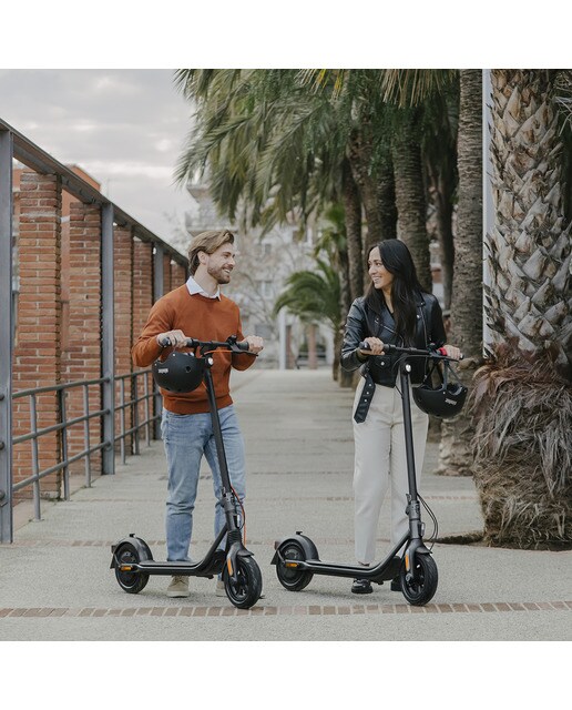 Patinete eléctrico plegable Segway Ninebot KickScooter F2 Pro negro Negro-9