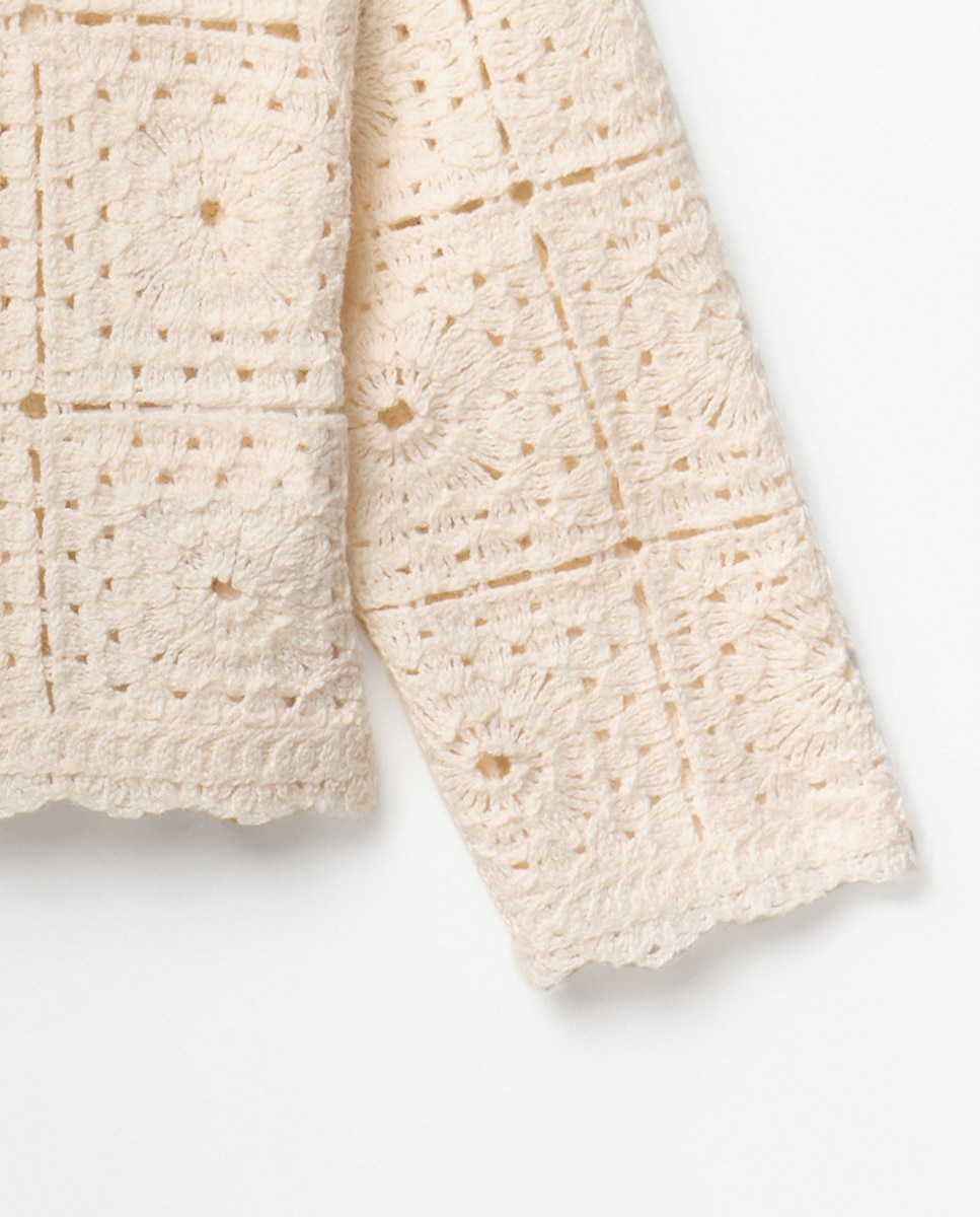 Casaco de Crochet Sfera Bege-3