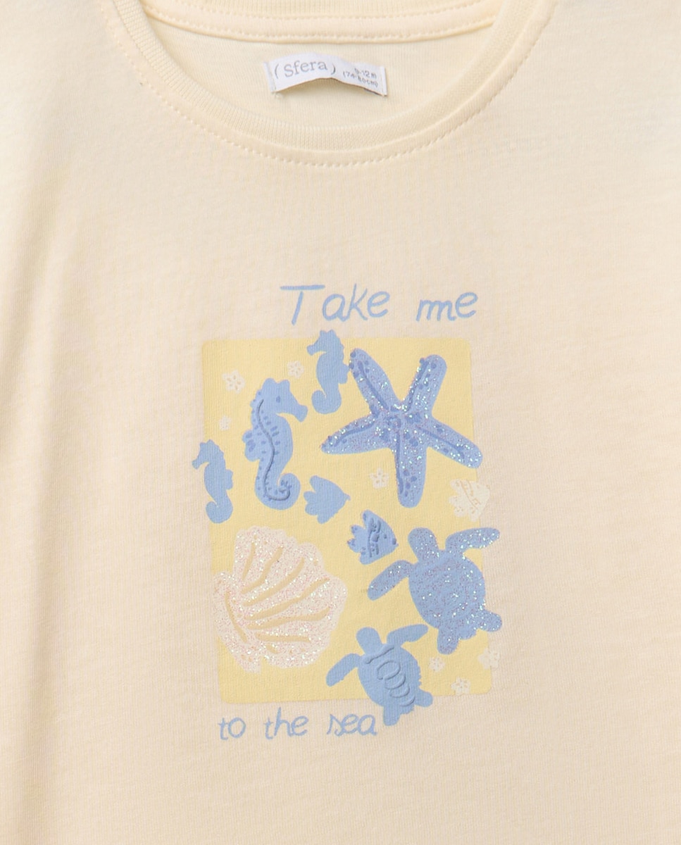 T-shirt com Fundo Marinho Amarelo-claro-2