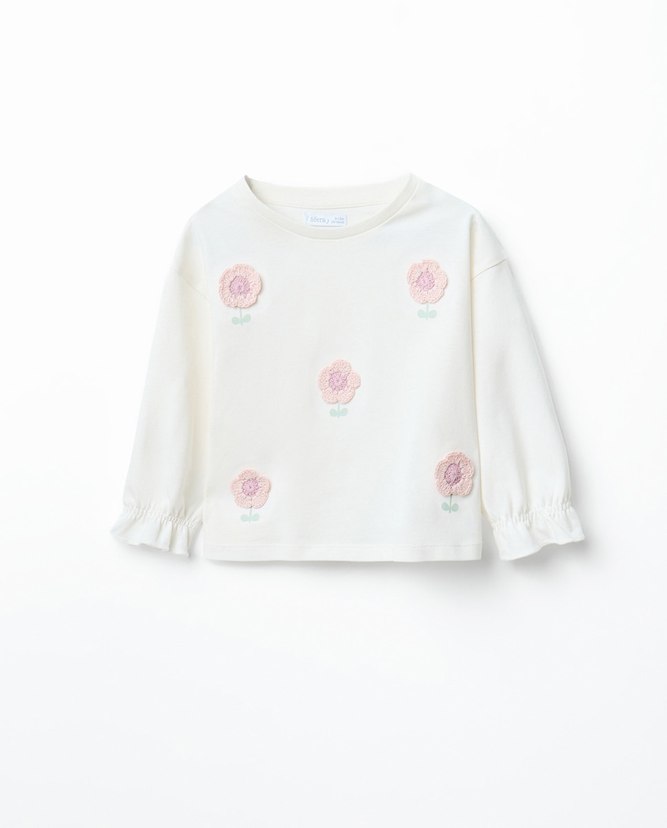 Imagem 0 de T-shirt com Crochet Floral