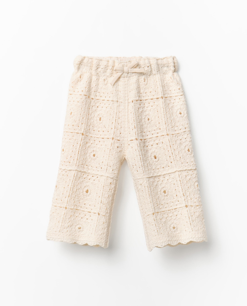 Calças com Crochet Sfera Bege-1