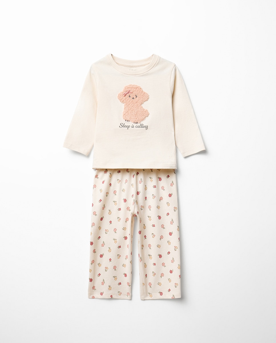 Imagem 0 de Pijama com Cadela