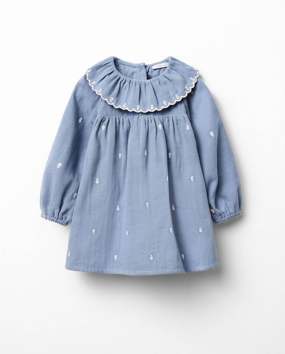 Imagem 0 de Vestido Ondulado com Bordado Floral