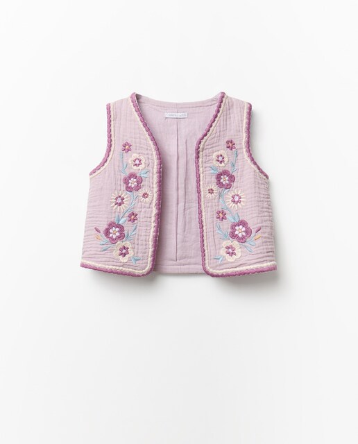 Imagen 0 de Chaleco bordado