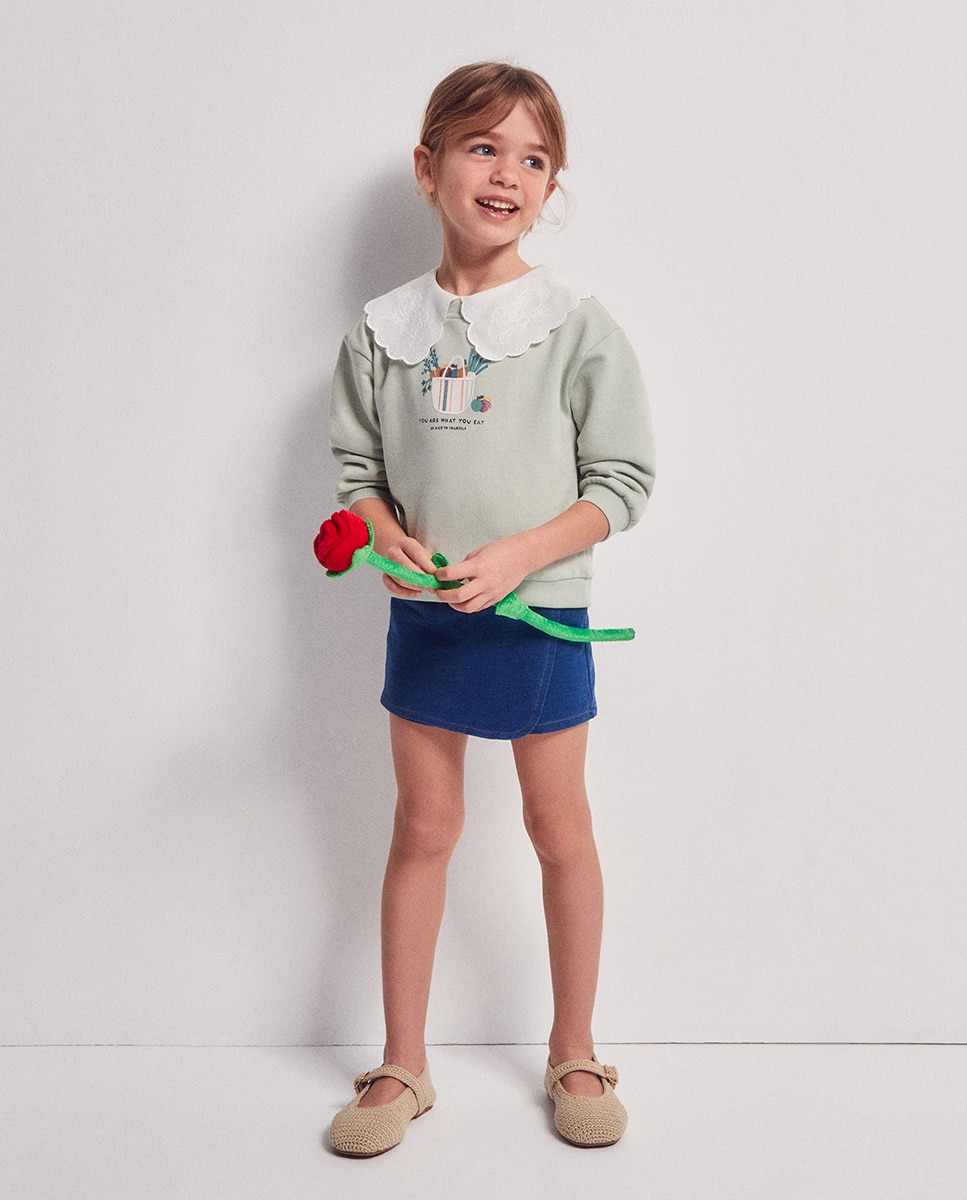 Sweatshirt com Cesta de Remendo Verde-2