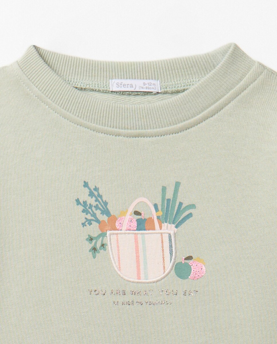 Sweatshirt com Cesta de Remendo Verde-6