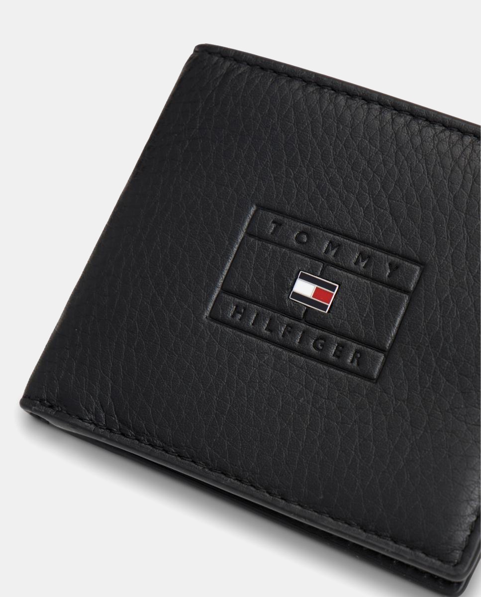 Mini Carteira em Cor Preta da Tommy Hilfiger Preto-3