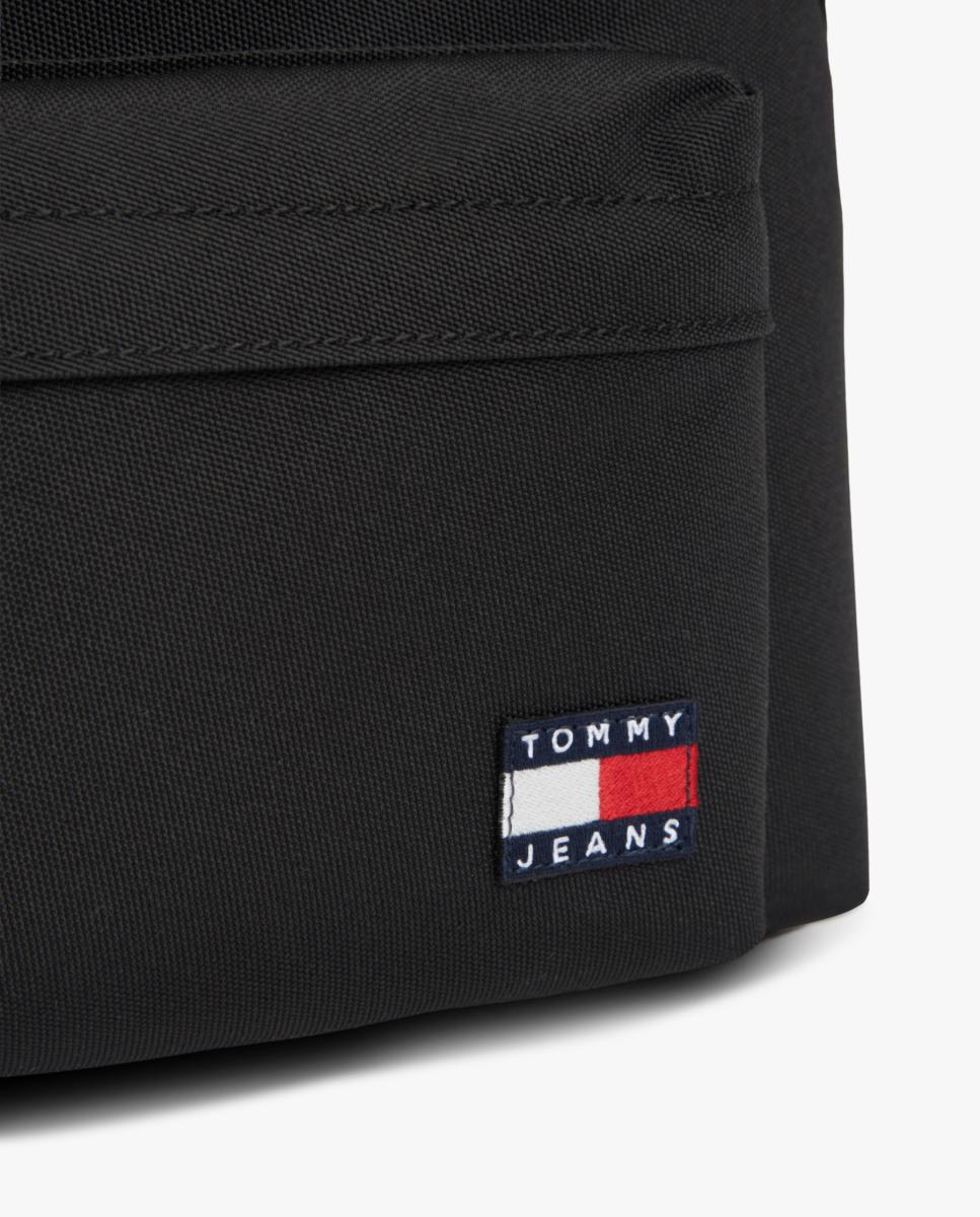 Mochila Confecionada em Nylon Preto-3