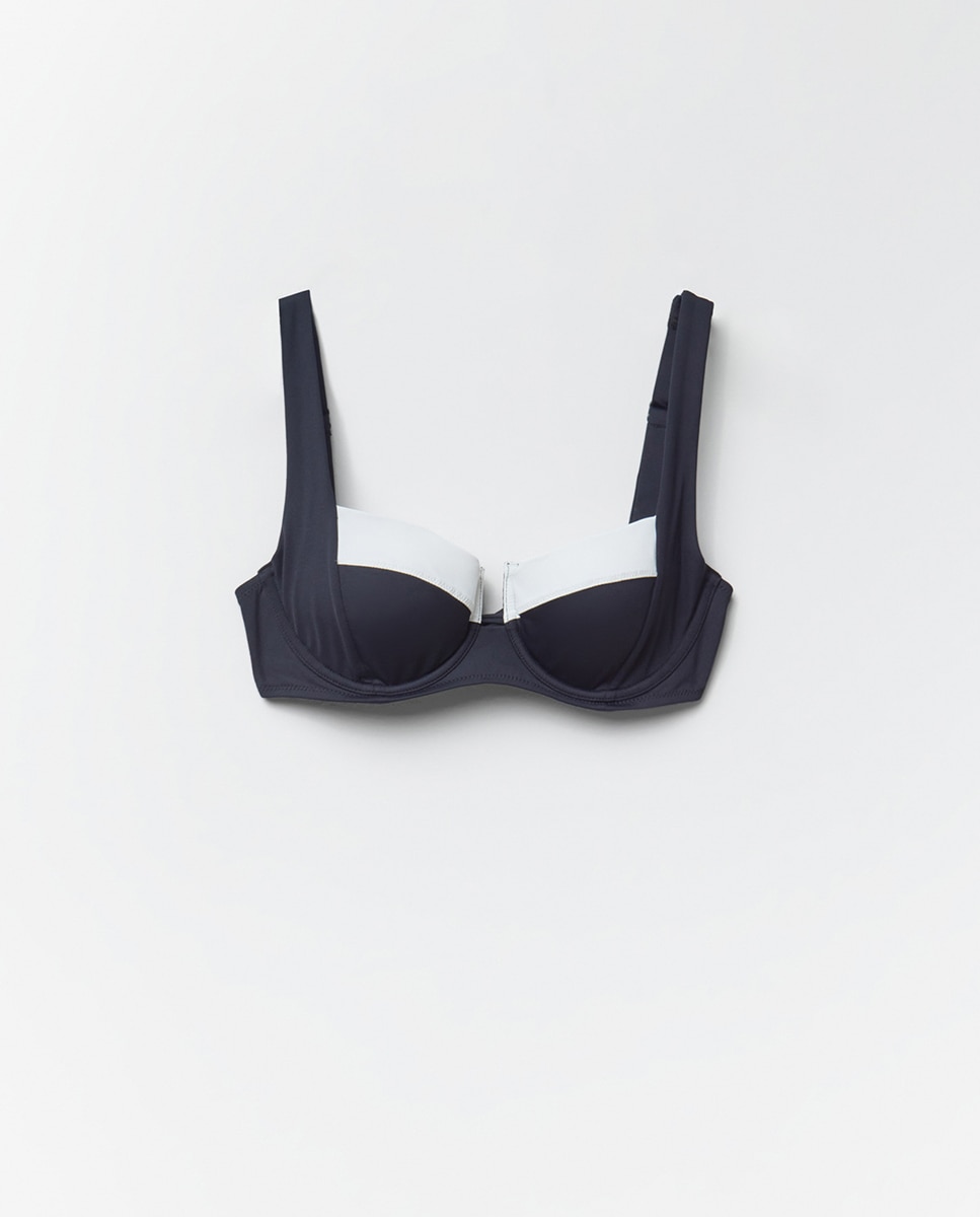 Top com Contraste e Aros Preto-6