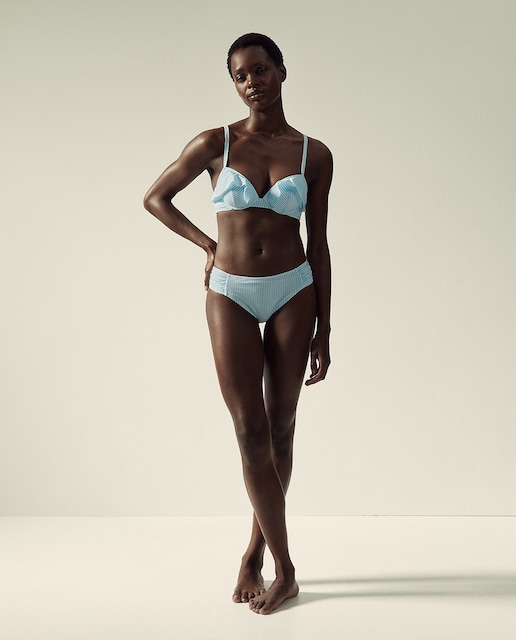 Imagen 0 de Braga rayas frunces