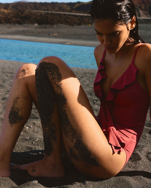 Imagen 0 de Bañador volantes