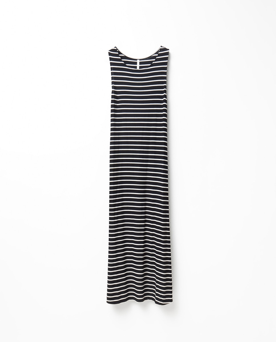 Vestido comprido canelado Preto-5