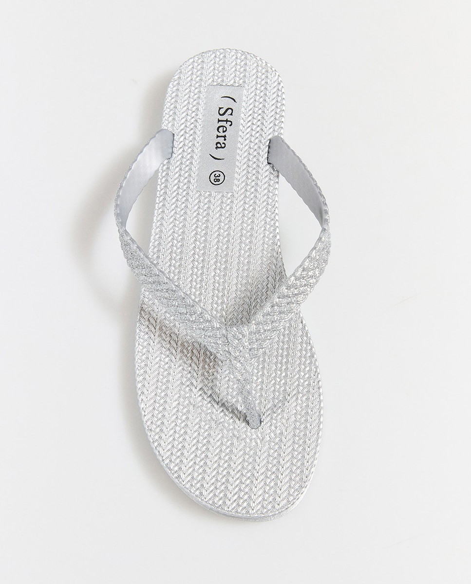 Chinelos com Textura Prata-2