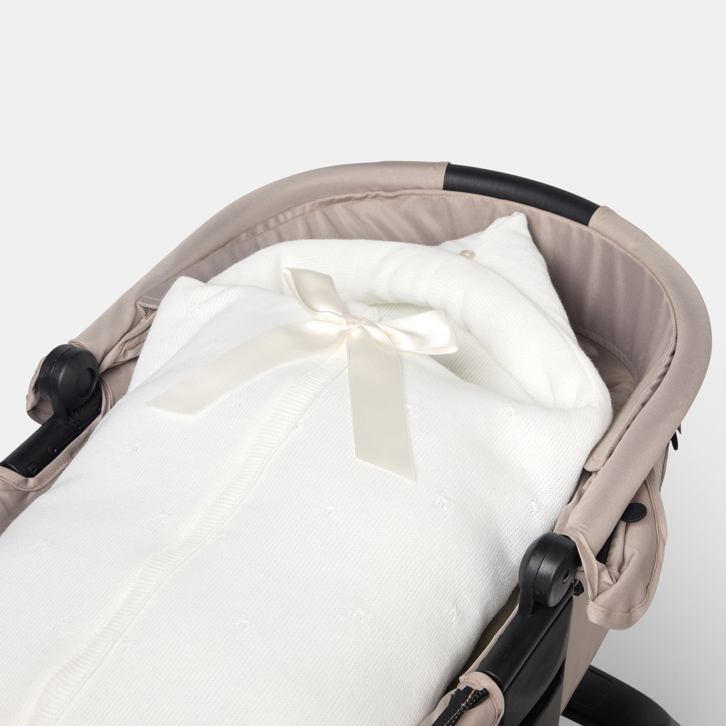 Saco de Carrinho com Capuz de Tricot Cru-5