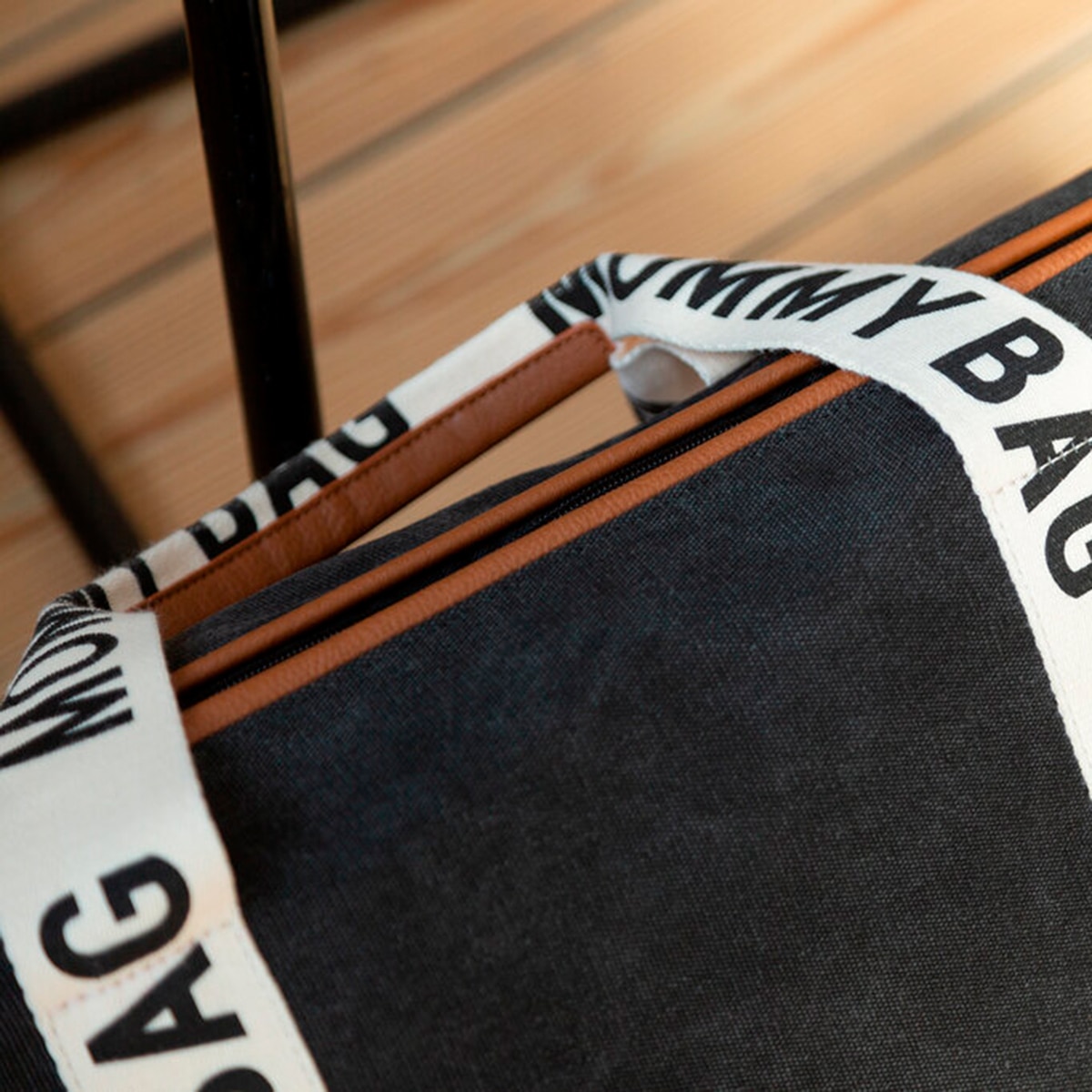 Imagen 9 de Bolso Maternidad Childhome Mommy Bag Signature Canvas - Negro Negro
