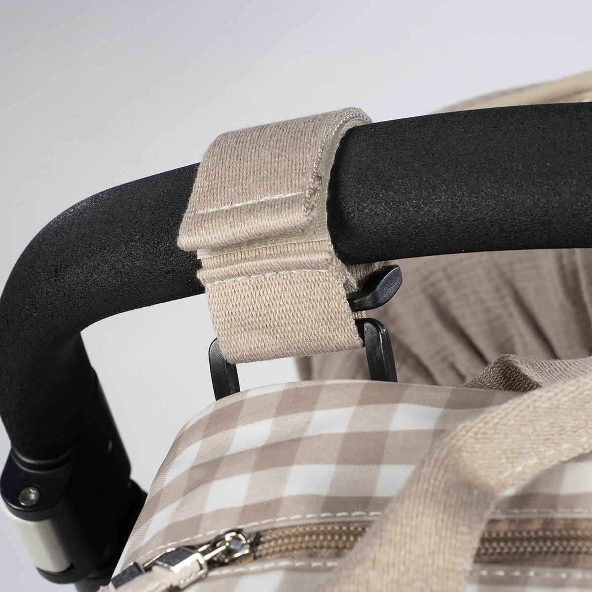 Mochila Walking Mum Caetana Verde Beige-17