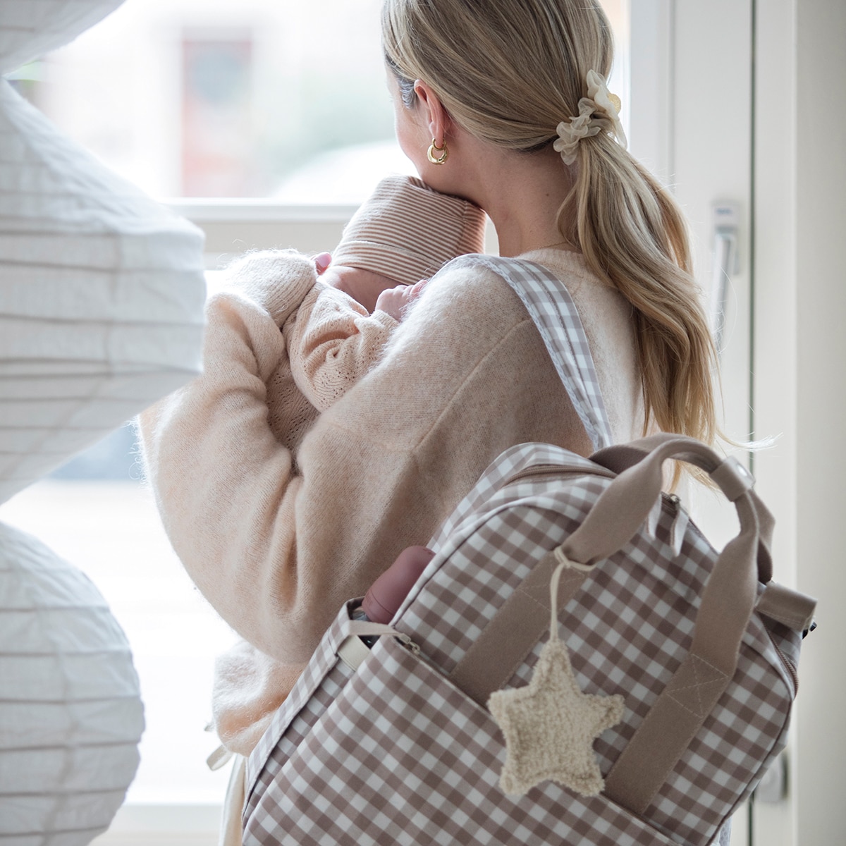Mochila Walking Mum Caetana Verde Beige-18