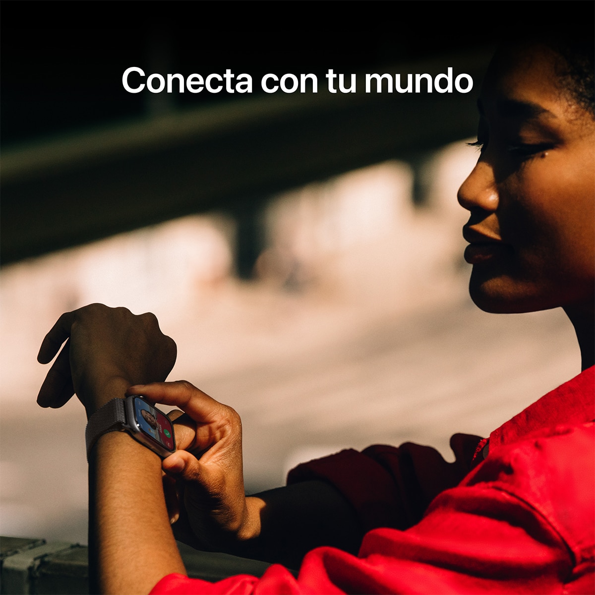 Apple Watch Series 11 GPS + Cellular 42mm Titanio oro con Correa Milanese Loop Oro Titanio Oro-8