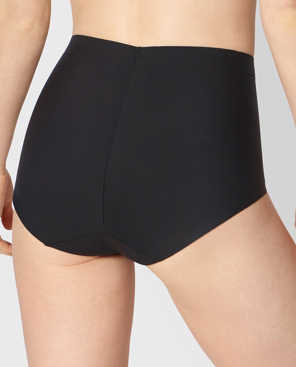 Cueca moldadora Medium Shaping lisa Preto-2