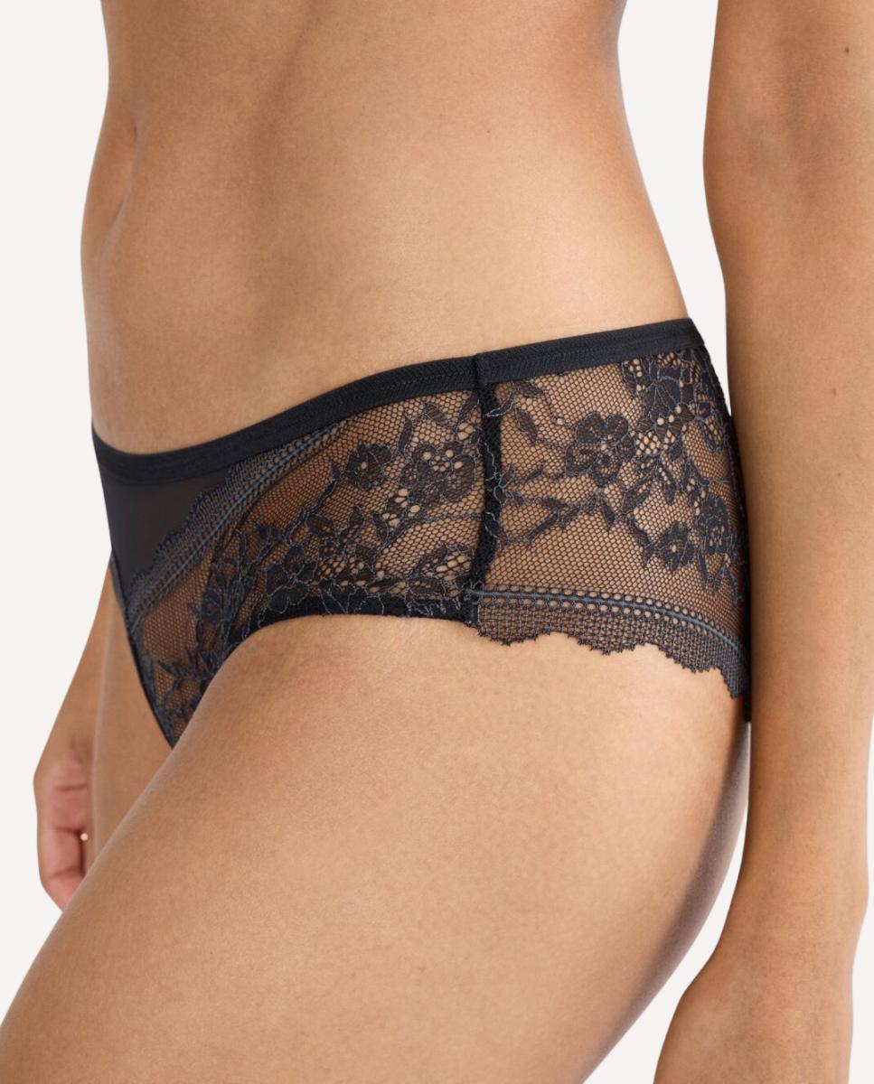 Cueca Hipster com Renda Floral Bicolor e Delicadas Inserções de Malha para Realçar o Design Feminino Preto-3