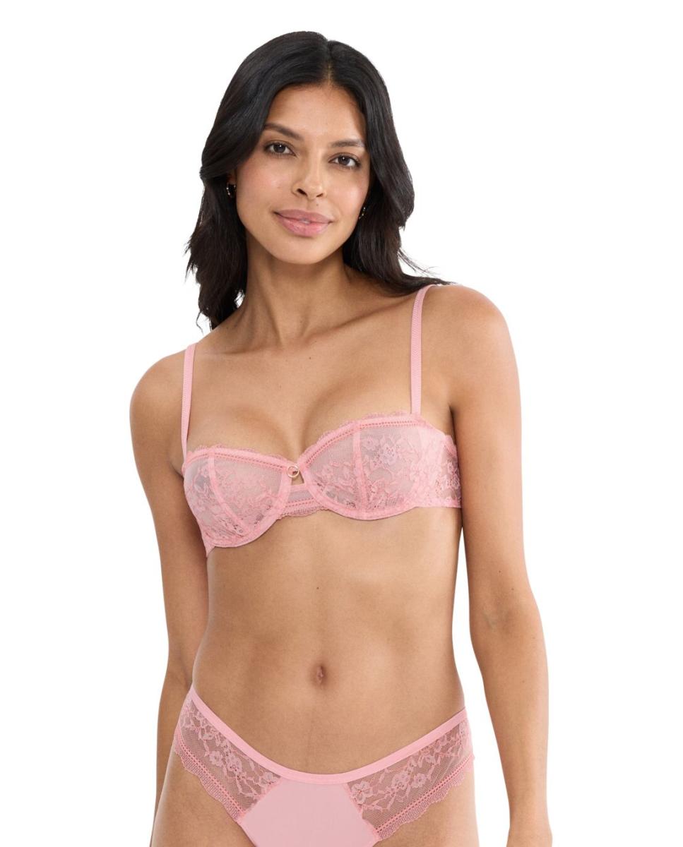 Triumph - Sujetador con aro flexible estilo balconette con ballenas laterales interiores que realzan el busto.
