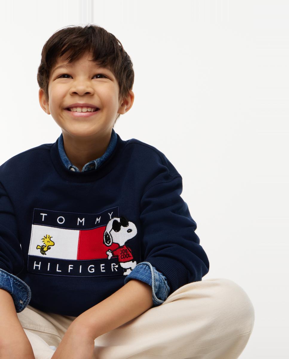 Sweatshirt com Gola Redonda e Logótipo Snoopy Amarelo-3