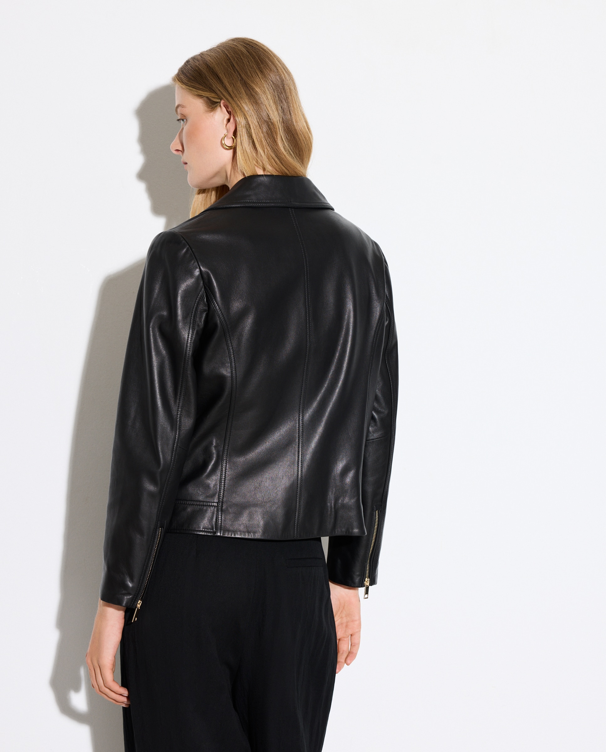 Blusão Biker com Fecho de Correr Cruzado Preto-2