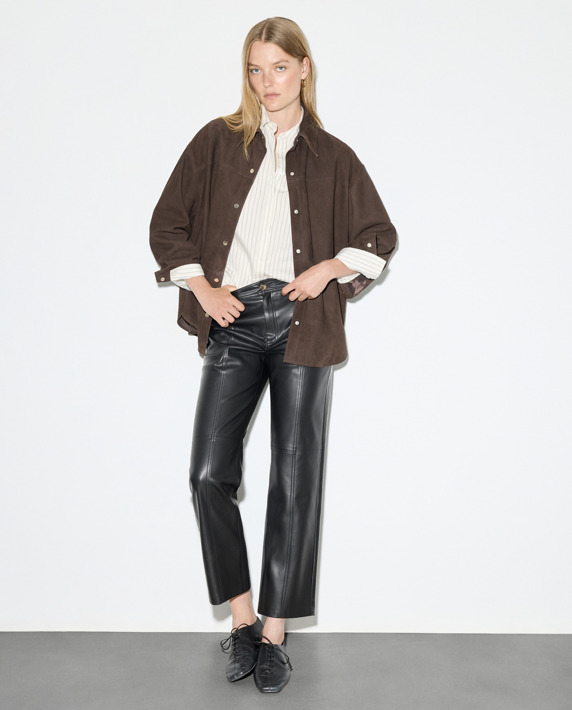 Sobrecamisa de Camurça Castanho-1