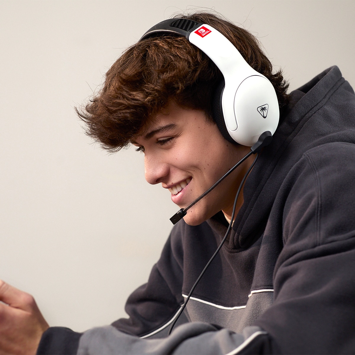 Auriculares gaming Turtle Beach Airlite Fit para Nintendo Switch 2 9