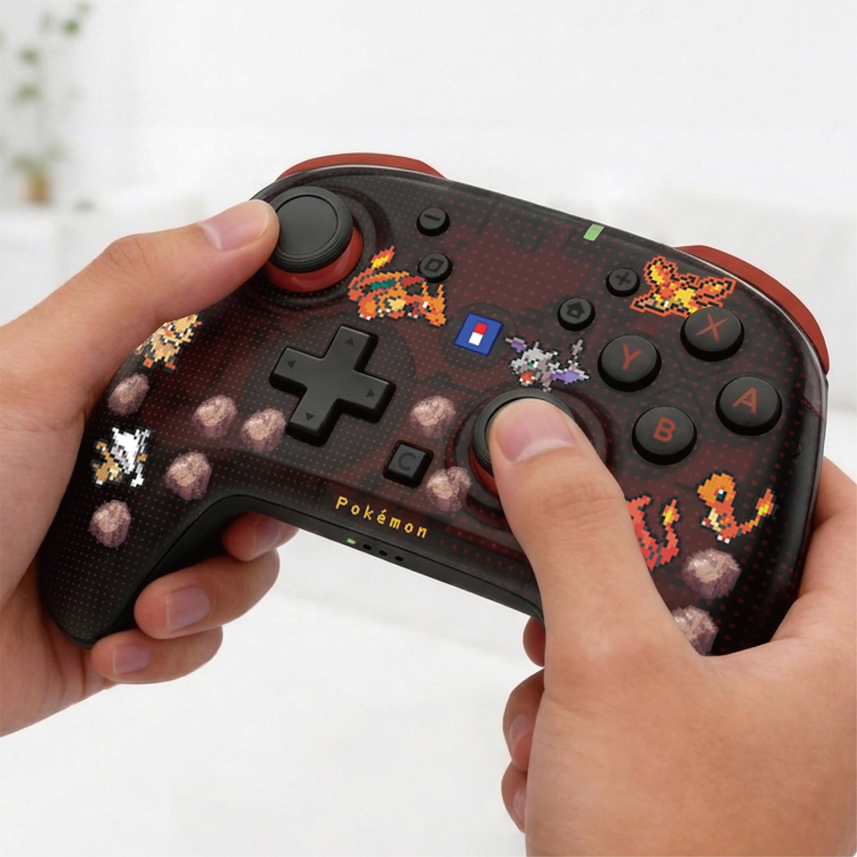Mando inalámbrico HORIPAD Turbo Pokémon Píxel Rojo para Nintendo Switch 2 4
