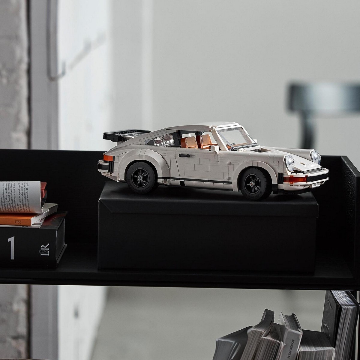 Réplica de Coche de Carreras para Construir Porsche 911 LEGO Icons - 10295 7