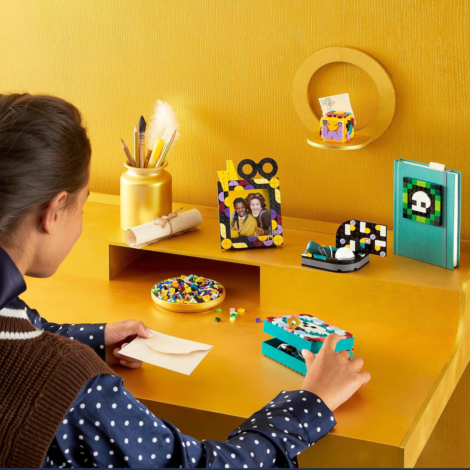 Manualidades de Harry Potter para Construir Kit de Escritorio: Hogwarts Wizarding World LEGO DOTS - 41811 4