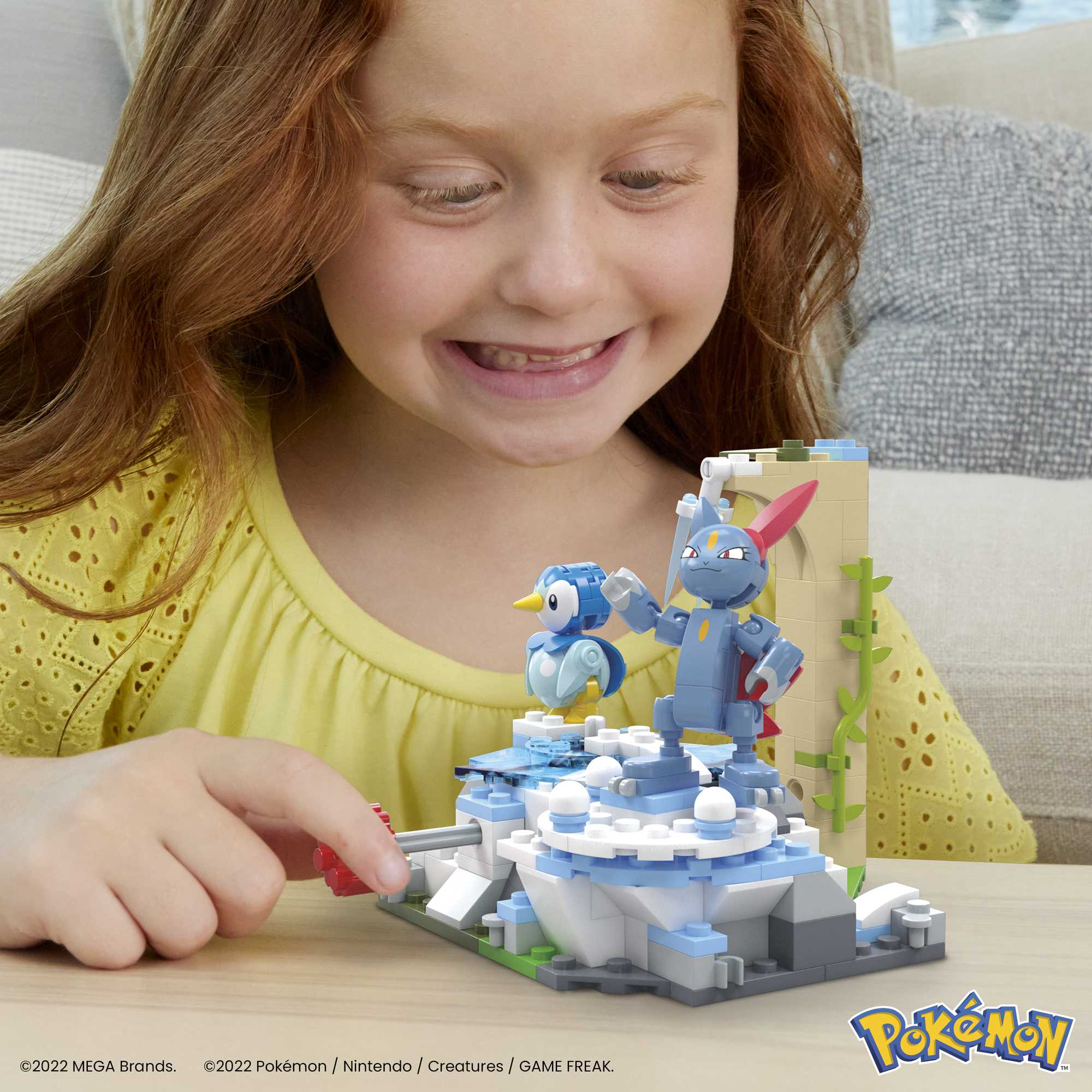 Bloques de construcción Pokémon Piplup y Sneasel se relajan MEGA Construx 5