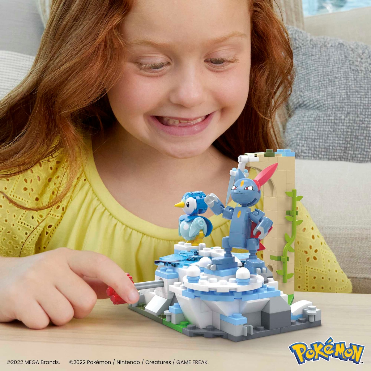 Bloques de construcción Pokémon Piplup y Sneasel se relajan MEGA Construx 4