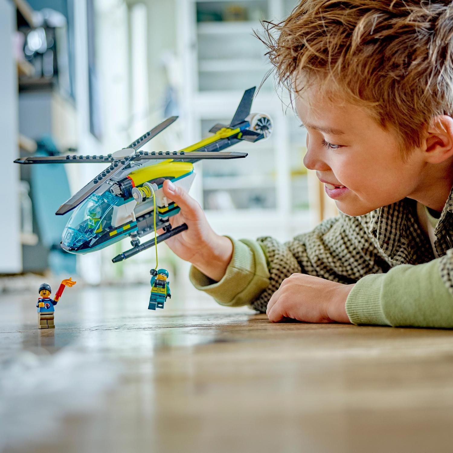 Juguete de construcción Helicóptero de Rescate para Emergencias LEGO City Great Vehicles - 60405 2