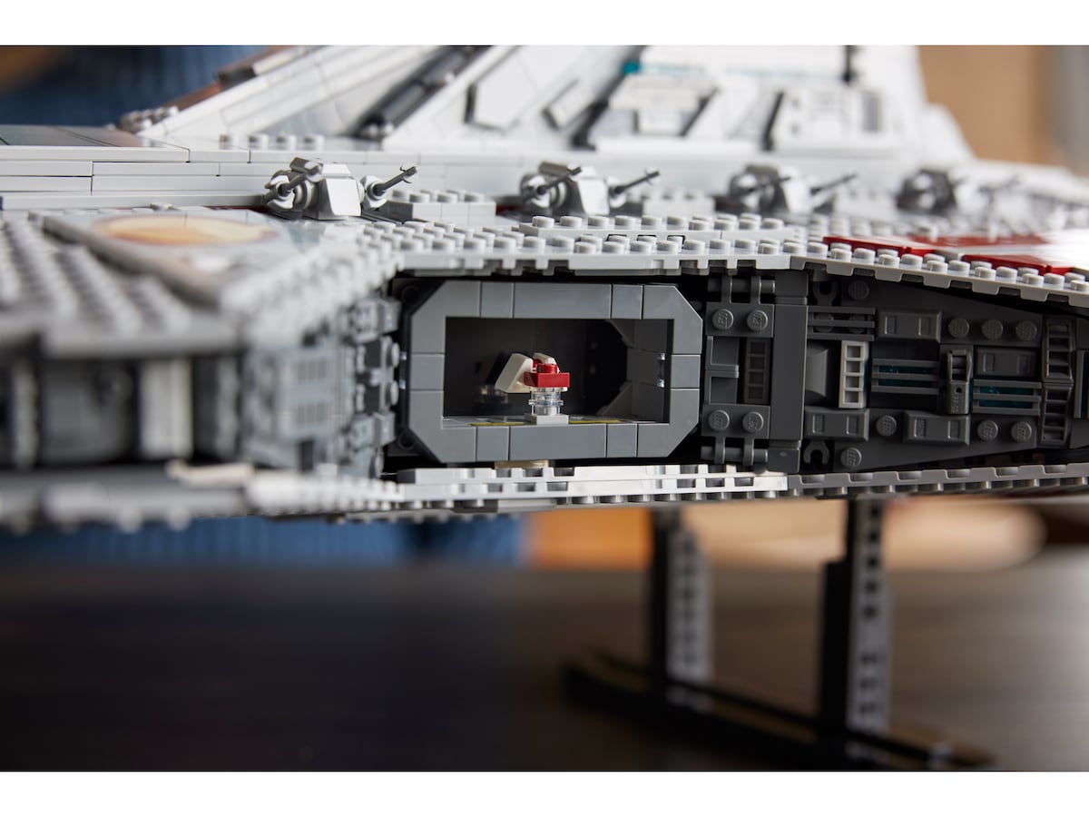 Venator-class Republic Attack Cruiser 5