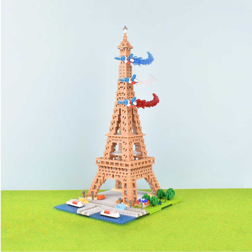 Juguete con piezas Nanoblock Torre Eiffel Kawada 6
