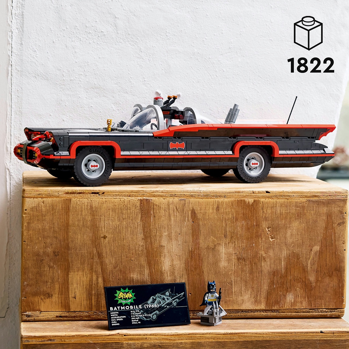 Juego de construcción Batman: Batmóvil de la Serie Clásica de TV LEGO - 76328 5