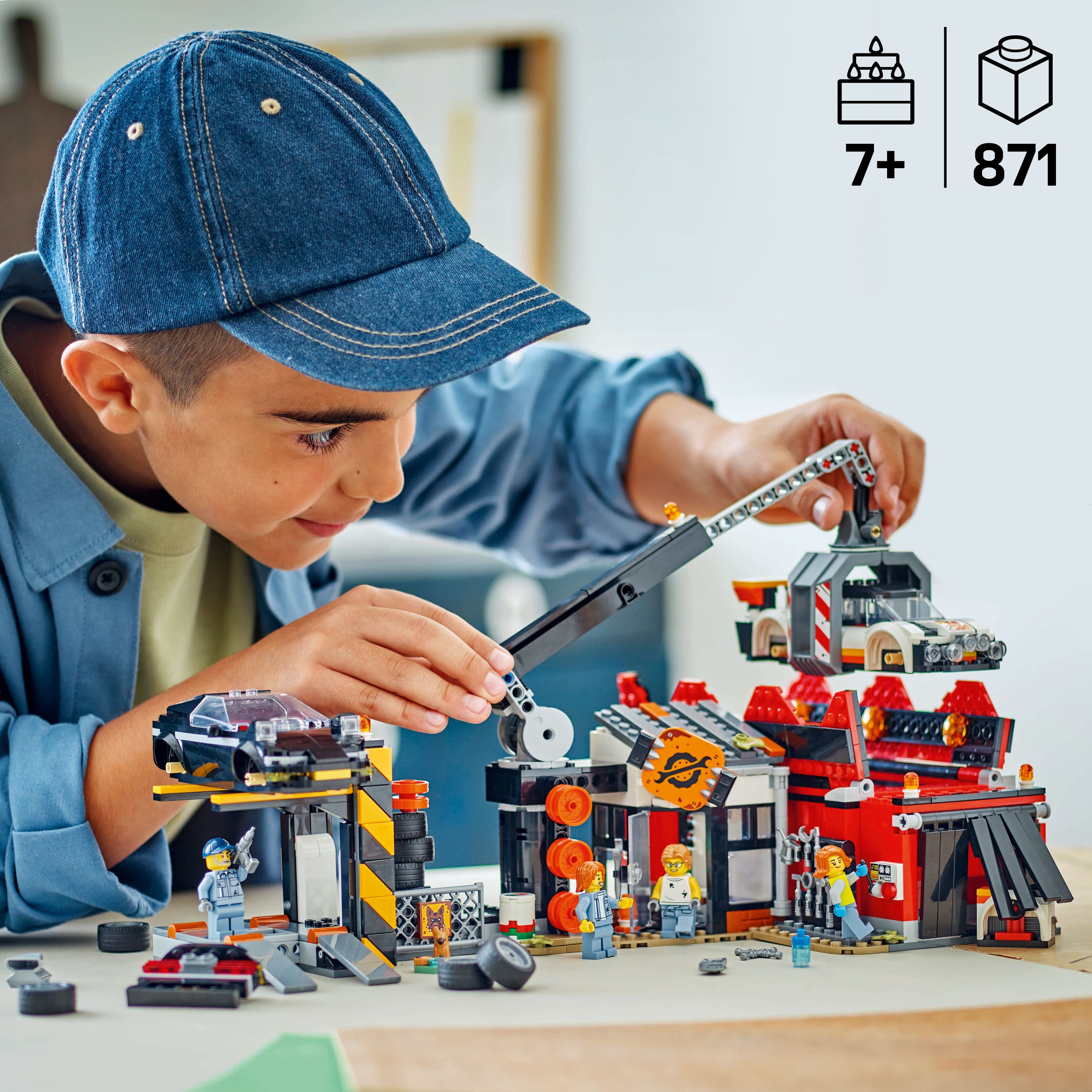 Juego de construcción Desguace con Coches LEGO City - 60472 6