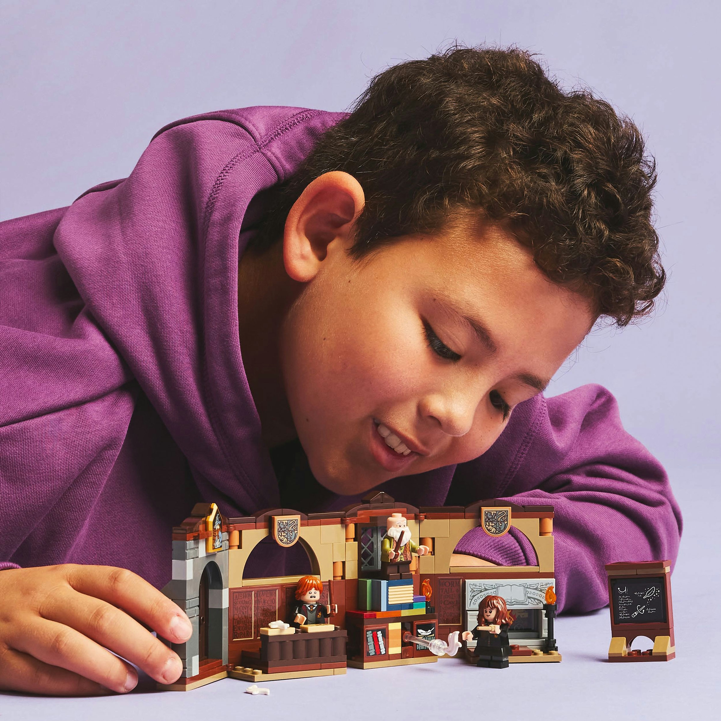 Juego de construcción Castillo de Hogwarts™: Clase de Encantamientos LEGO Harry Potter - 76442 3