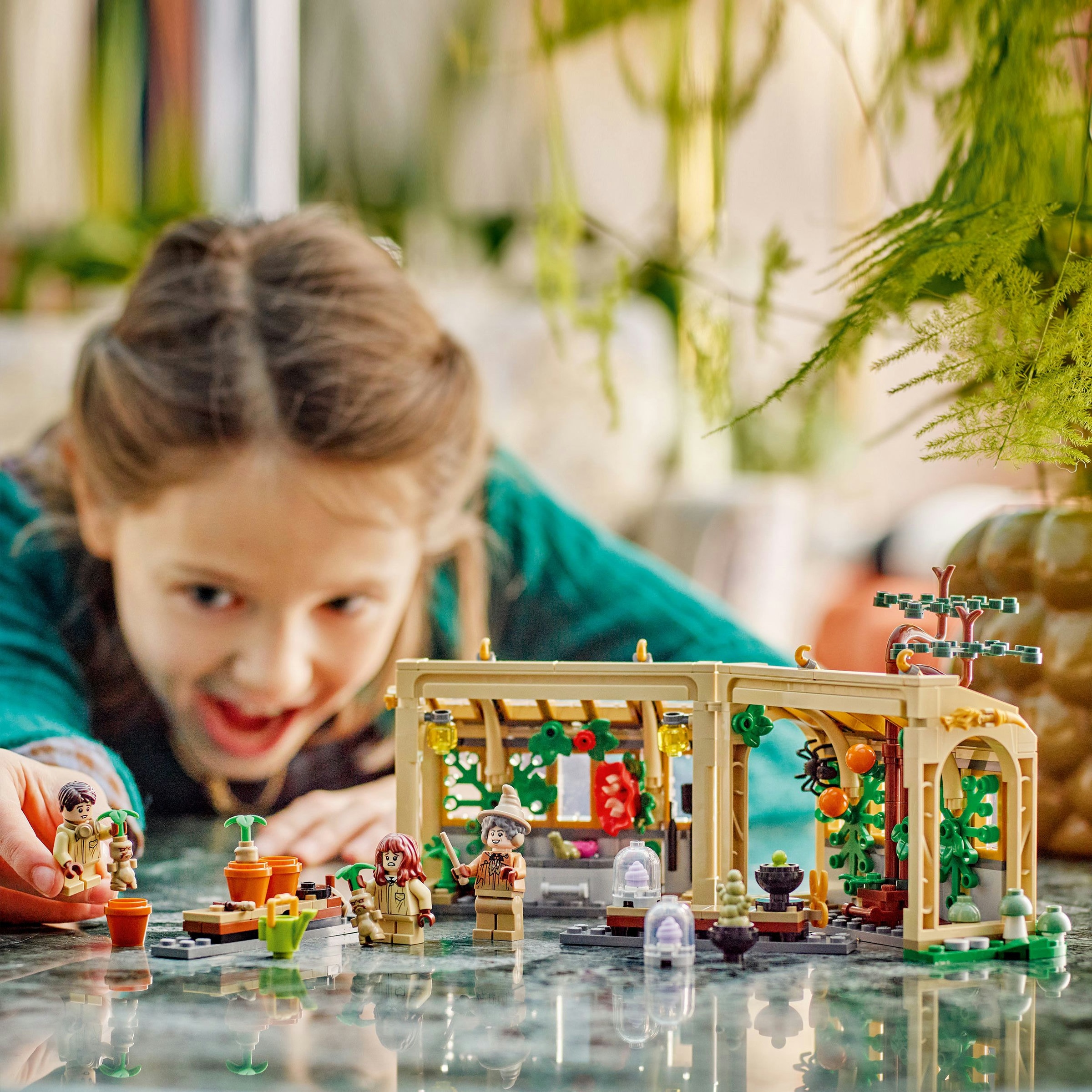 Juego de construcción Castillo de Hogwarts: Clase de Herbología LEGO Harry Potter - 76445 2
